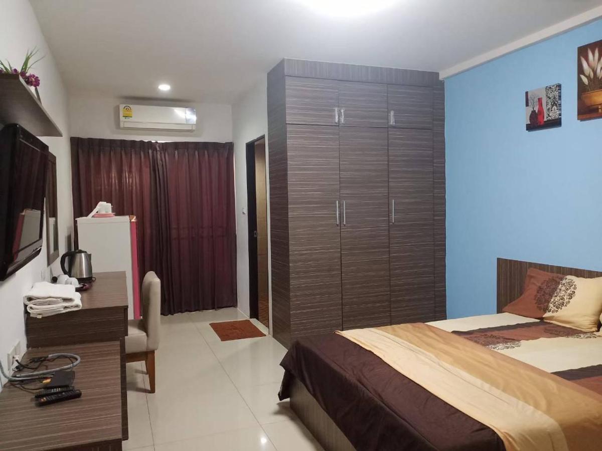 Appartement โสดาอพาร์ทเม้นท์​ à Ban Lam Phak Kut Extérieur photo