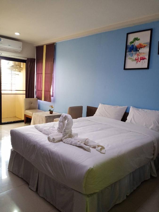 Appartement โสดาอพาร์ทเม้นท์​ à Ban Lam Phak Kut Extérieur photo